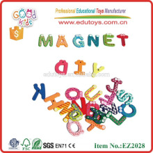 Heißes Verkaufsbuchstabe Alphabet hölzernes Spielzeugkinder Vorschulausbildung Briefspiel hölzernes magnetisches Alphabetbuchstabe spielt